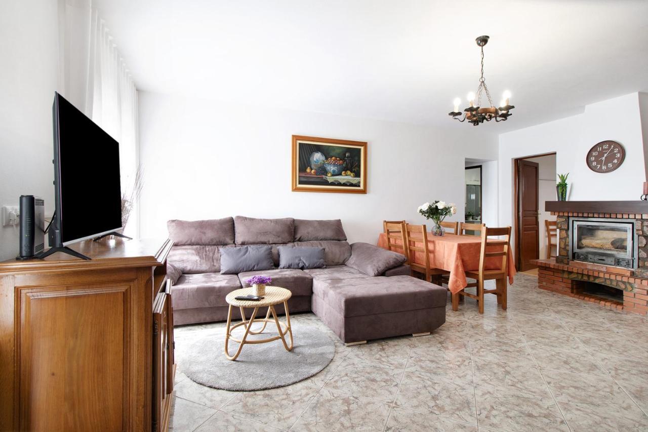Apartamento Bali Com Piscina Apulia Exterior photo